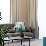 Vi 4*