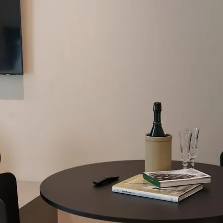 Hotel apartamentowy Vi Viareggio