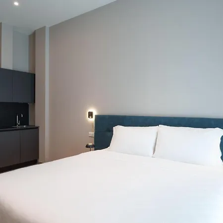 Hotel apartamentowy Vi