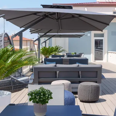 Hotel apartamentowy Vi Viareggio