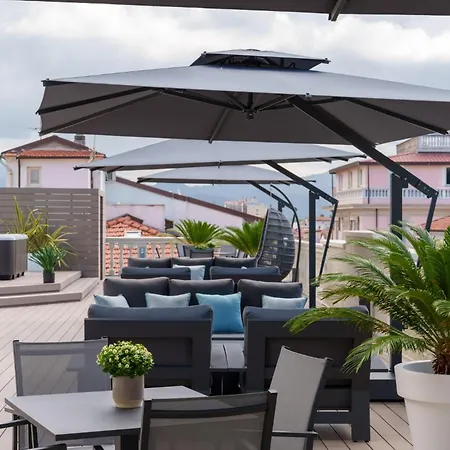 Hotel apartamentowy Vi Viareggio
