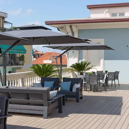 Hotel apartamentowy Vi Viareggio