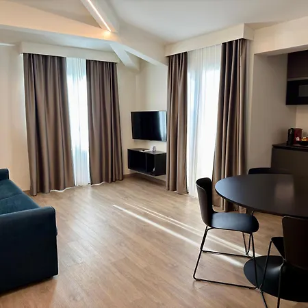 Hotel apartamentowy Vi 4*