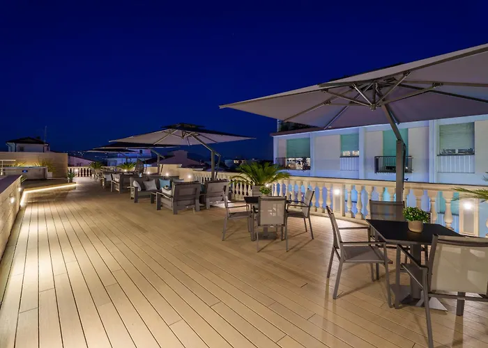 Hotel apartamentowy Vi Viareggio