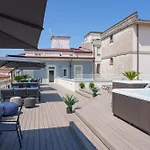 Vi 4*