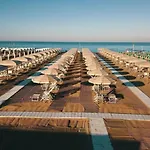 Vi 4* Viareggio