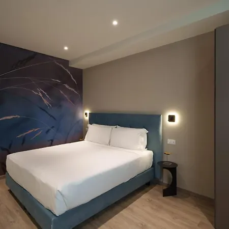 Vi 4* Viareggio